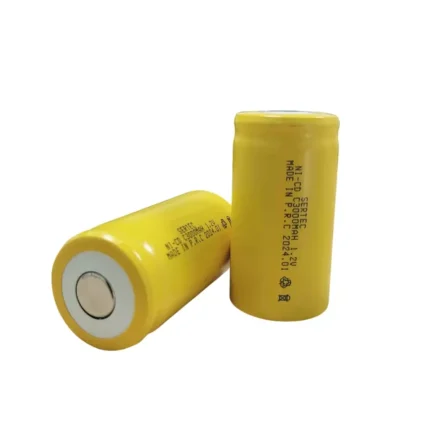 Sertec - 1.2V 3000 Mah - C Orta Boy - Ni-CD Şarjlı Pil - (Başsız / Flat Head)